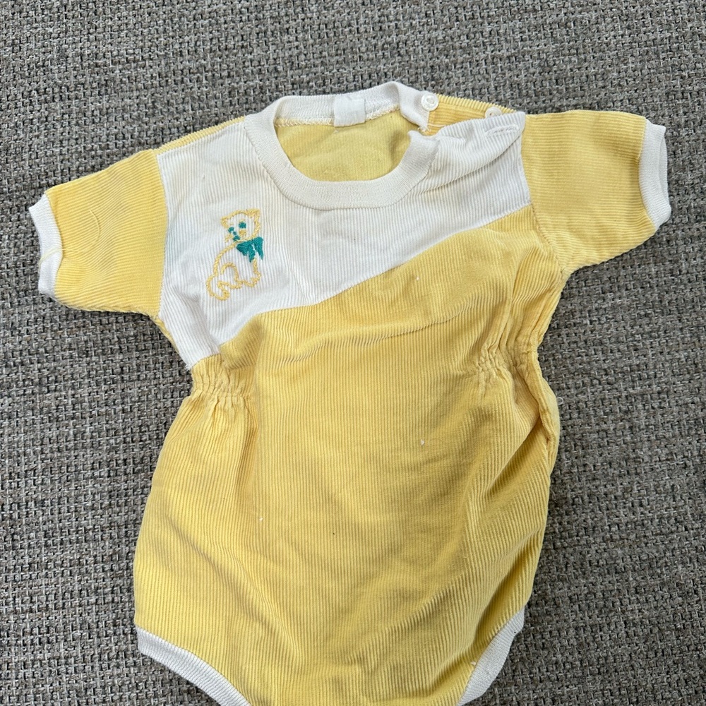 Yellow Baby Romper with Bear Embroidery